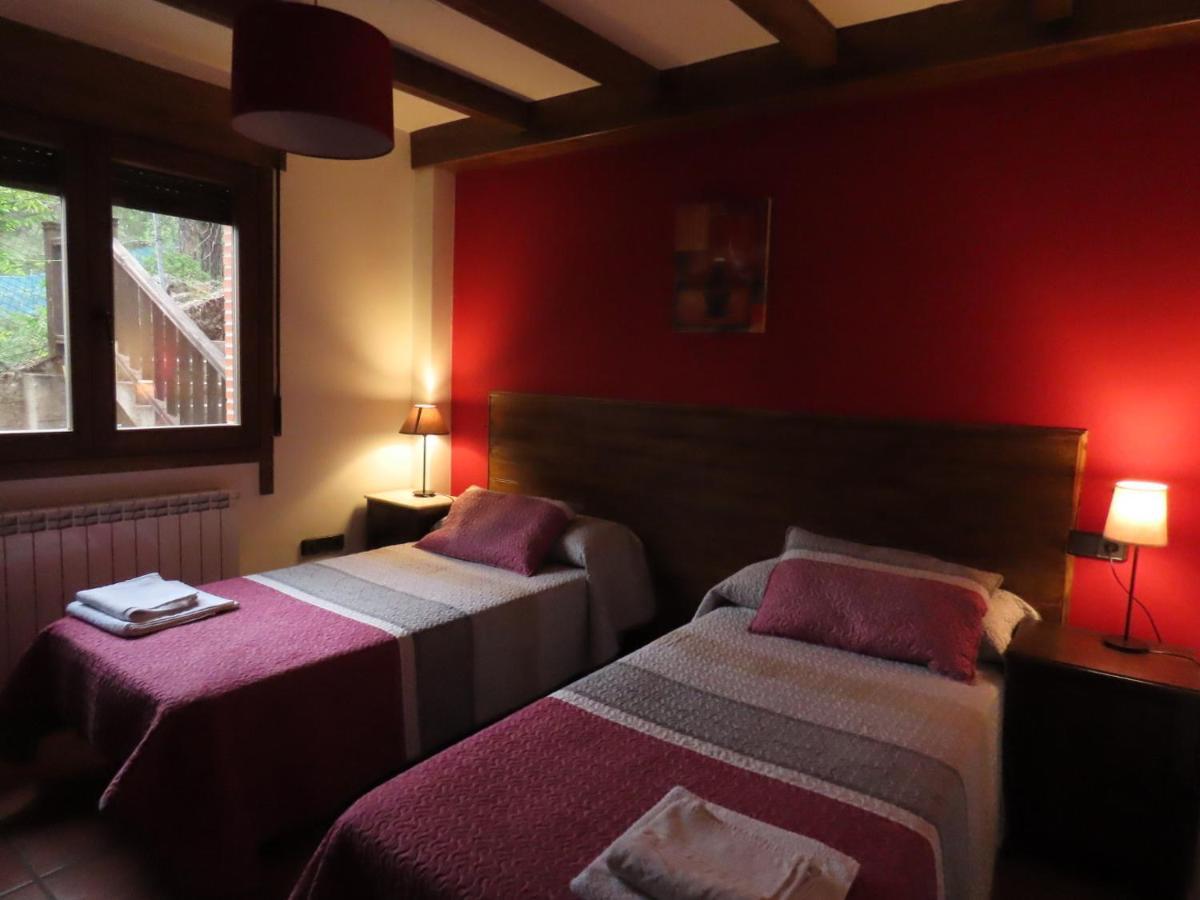 Apartamento Chalet "El Tornado" Canon De Rio Lobos 15 San Leonardo de Yagüe Buitenkant foto